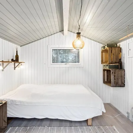 Nyaraló Pauliina - 500m From The Sea By Interhome